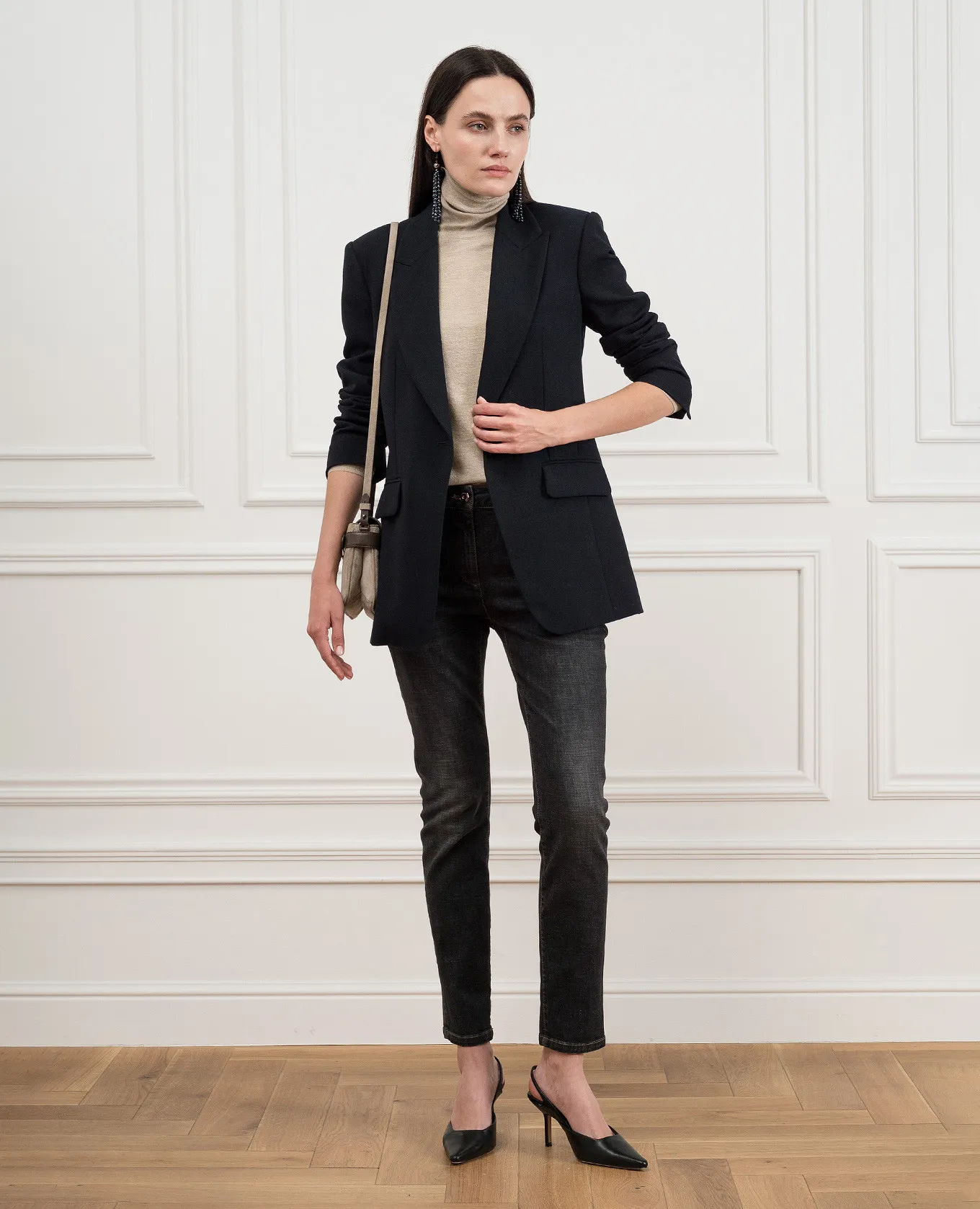 Brunello Cucinelli Giacca di lana nera MD5847211P