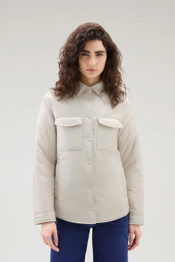 Giacca a camicia imbottita in Pertex Quantum riciclato                                                                          