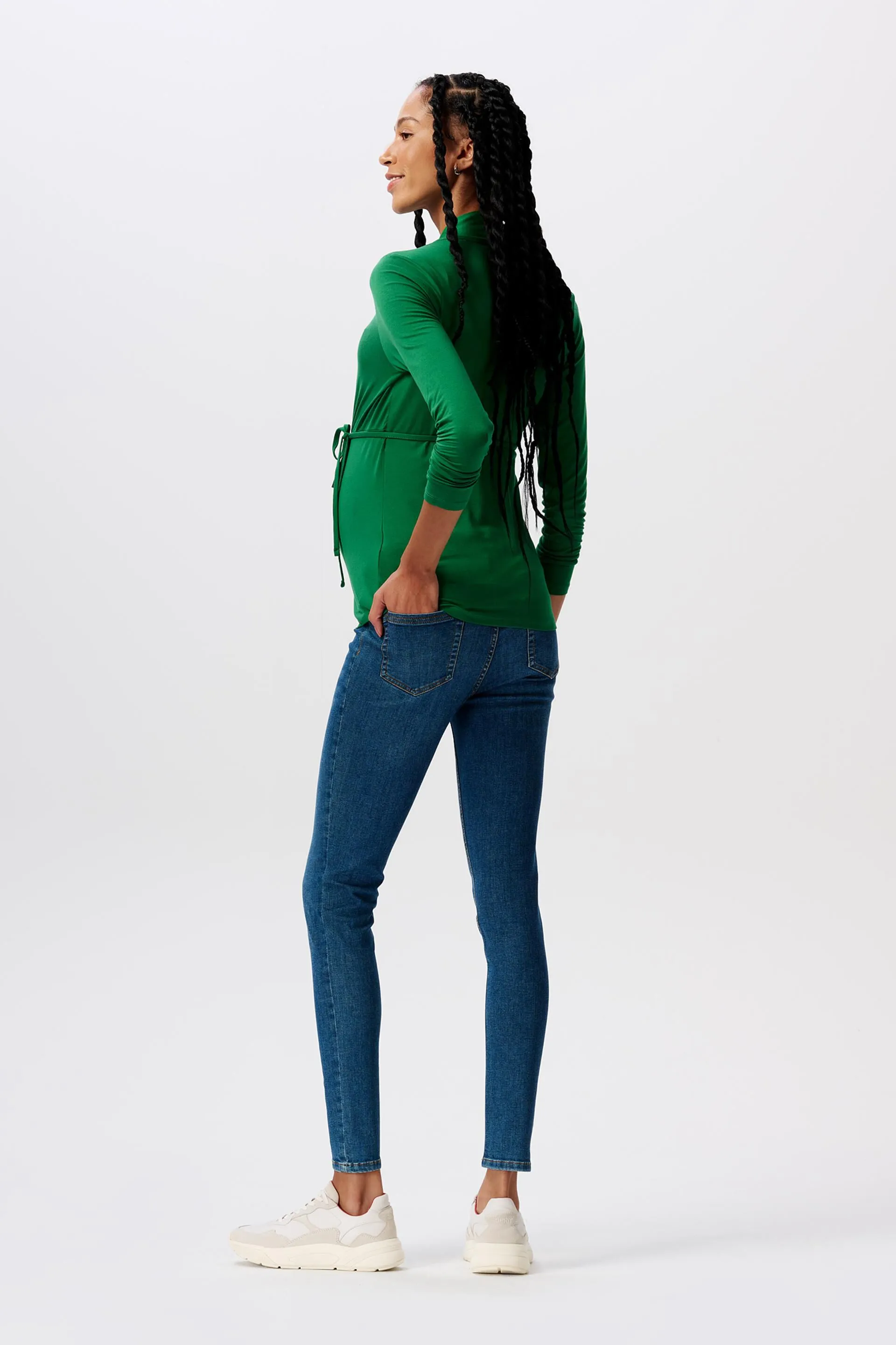 Maglia premaman con scollo a V e maniche lunghe